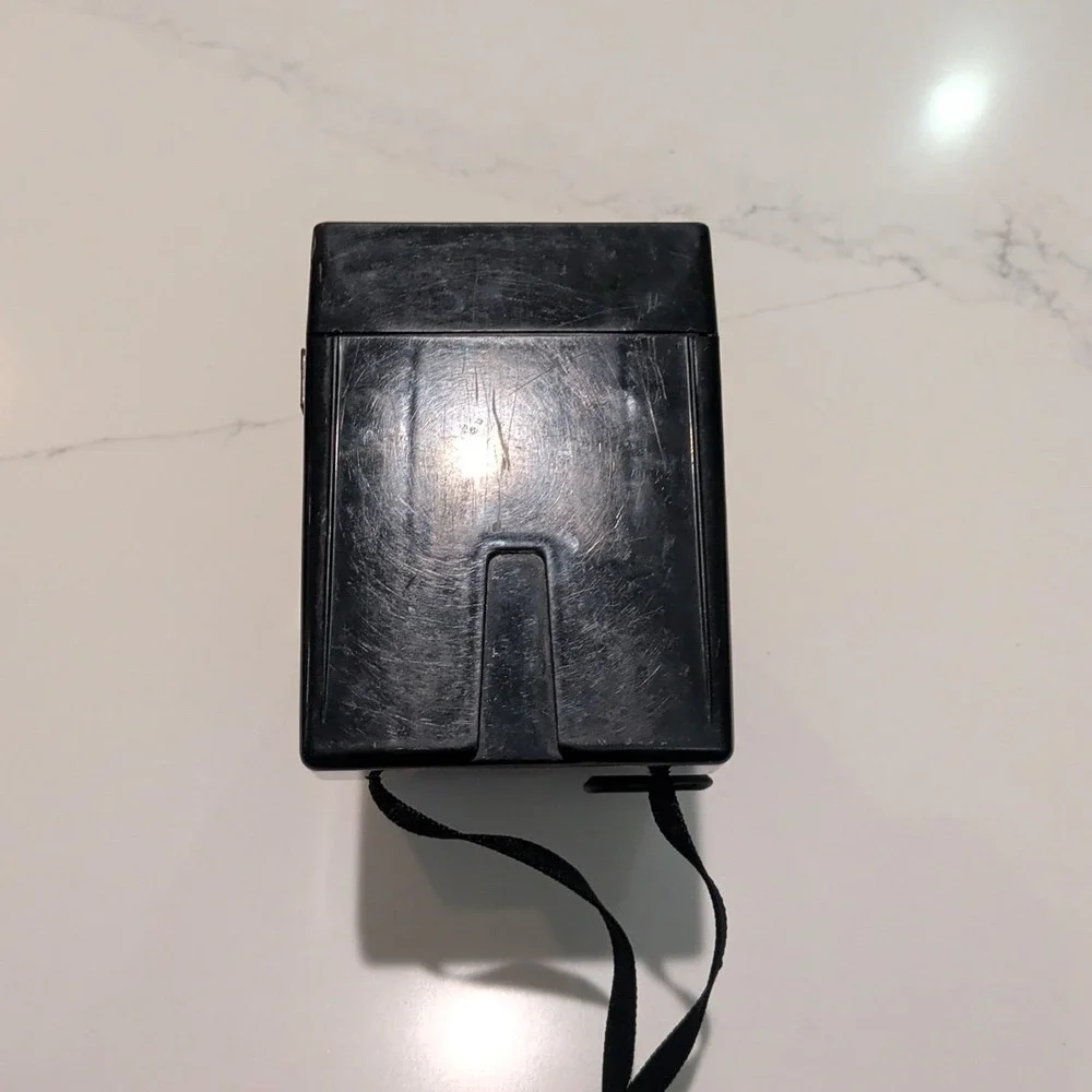 Polaroid One Step Camera With Q-Light Flash Untested - Picture 5 of 5